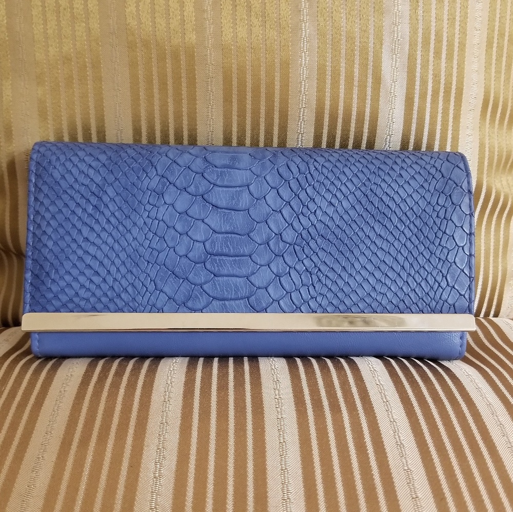 Very Nice Blue Wallet